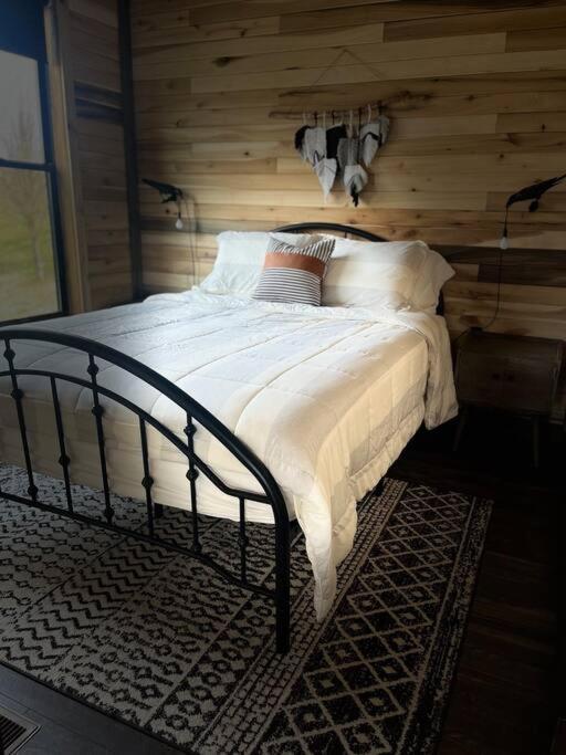 Bourbon Barrel Cottages #1 Of 5 On Kentucky Trail Lawrenceburg Bagian luar foto